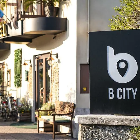 Hotel B 2*