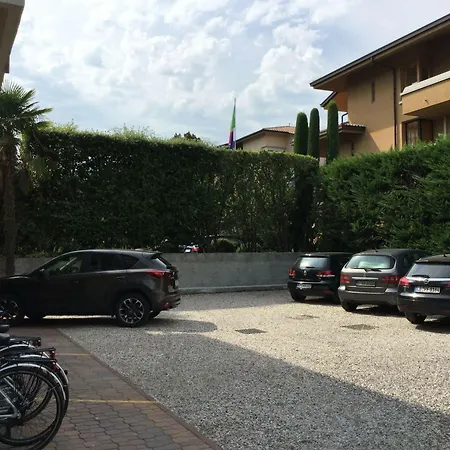 B 2* Бардоліно