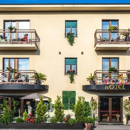 B Бардоліно